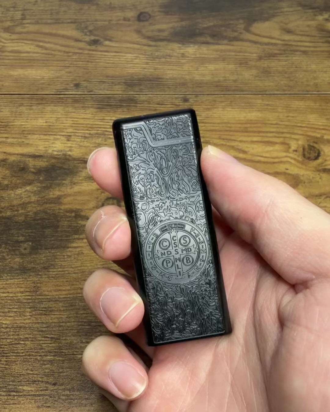 OBSIDIAN CREED BLACK